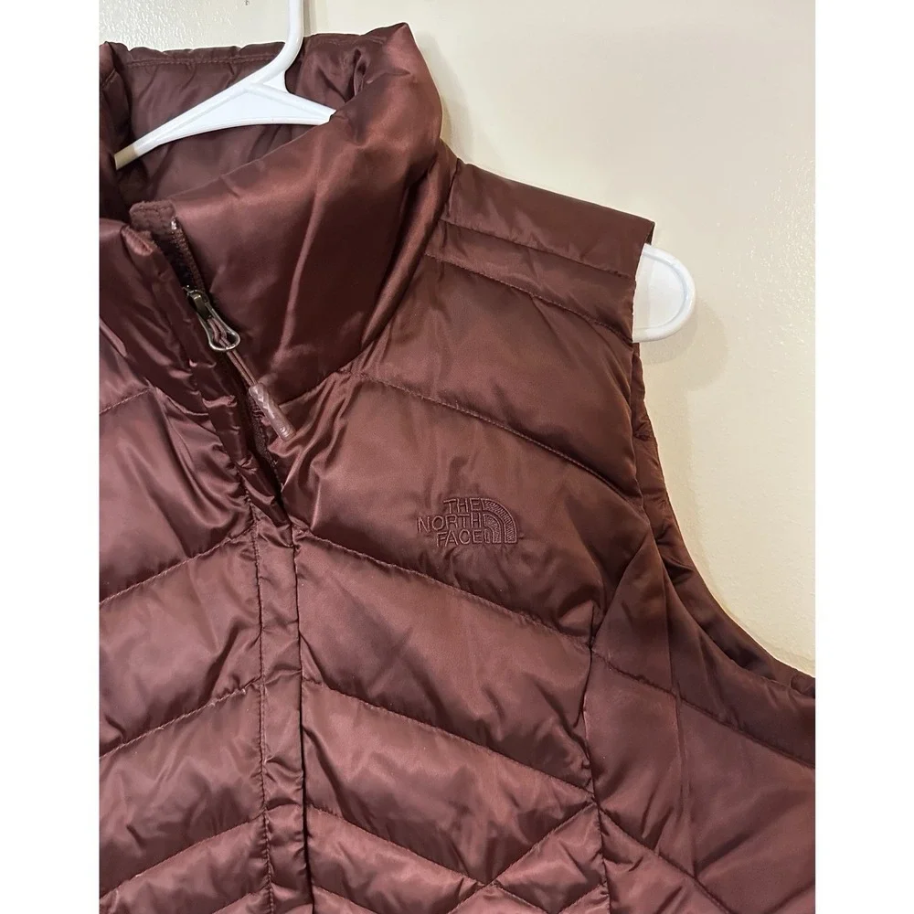 The‎ North Face Aconcagua 550 Goose Down Puffer Vest Women's Maroon Size M - Picture 2 of 8